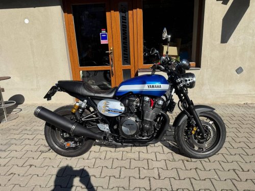 XJR 1300